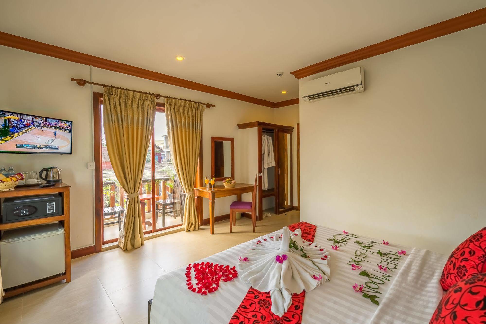 Kingfisher Angkor Hotel Siem Reap Luaran gambar